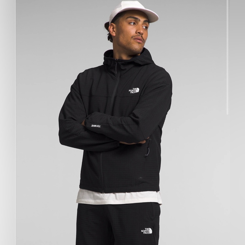 Brand new north face tech hoodie